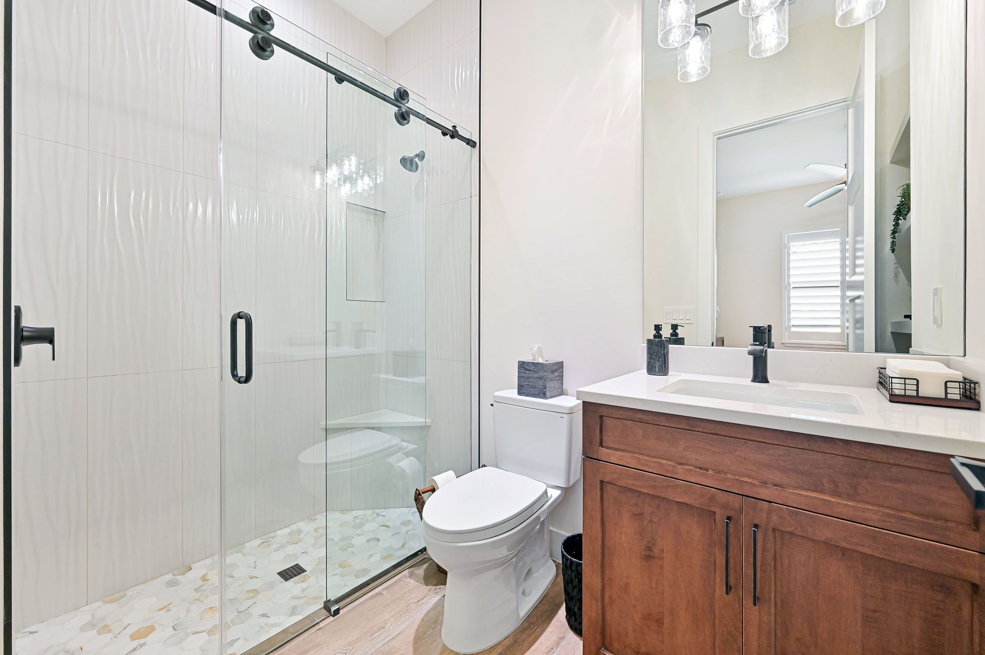 2nd Bedroom Bath