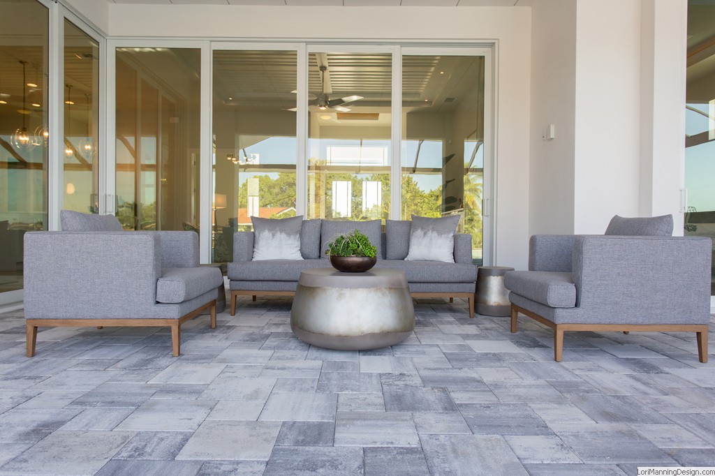 Lanai - Outdoor furniture in gray